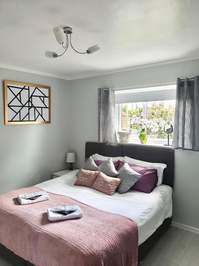 Comfortable Rooms In The House Oxford Exterior photo